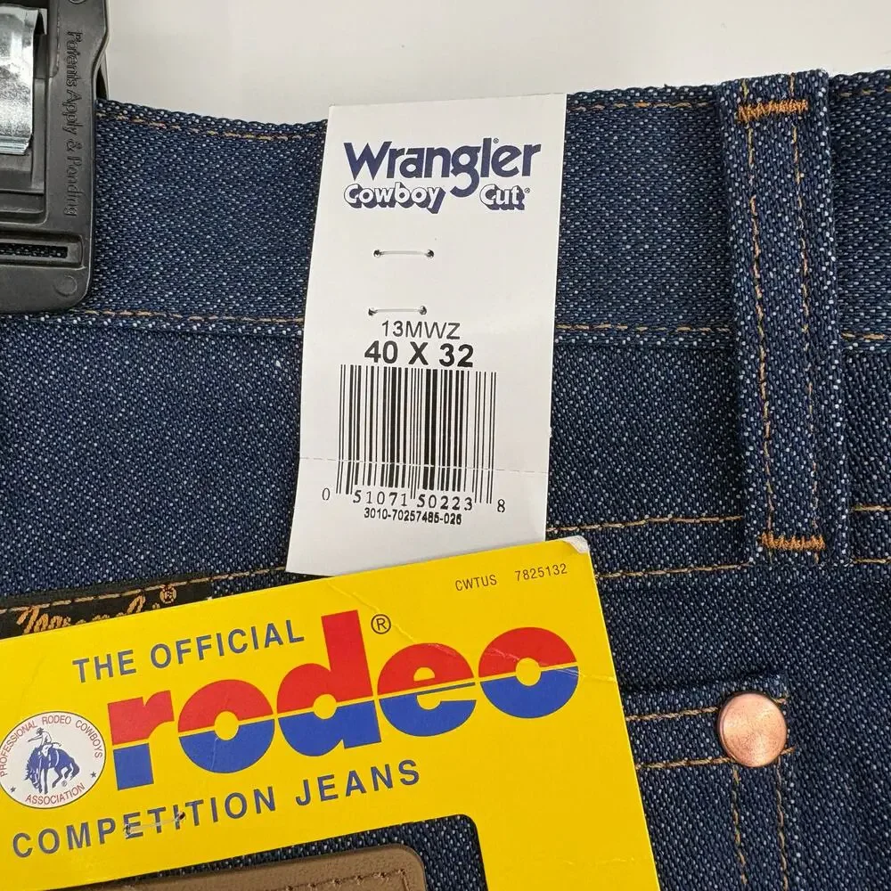 NWT Wrangler Mens Dark Wash Cowboy Cut Original Fit Jeans Size 40x32 Rigid 13MWZ